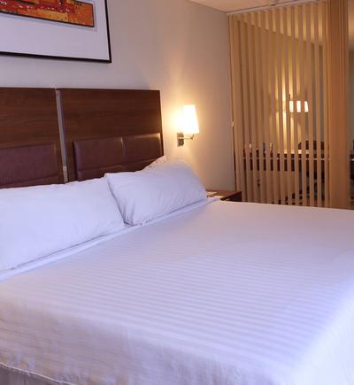 Suite executiva Howard Johnson Hotel & Suites Córdoba