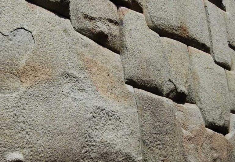 Pedra de 12 ângulos Sonesta Sonesta Cusco
