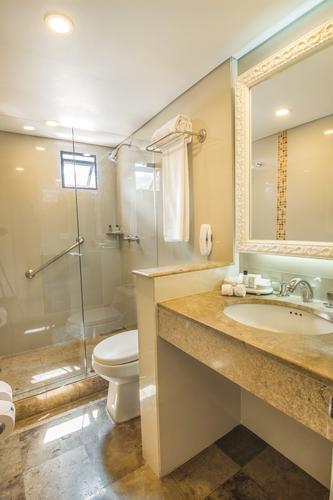Casa de banho suite júnior ghl hotel hamilton Hotel GHL Collection Hamilton Bogota