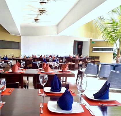 Restaurante Sunset GHL Hoteis